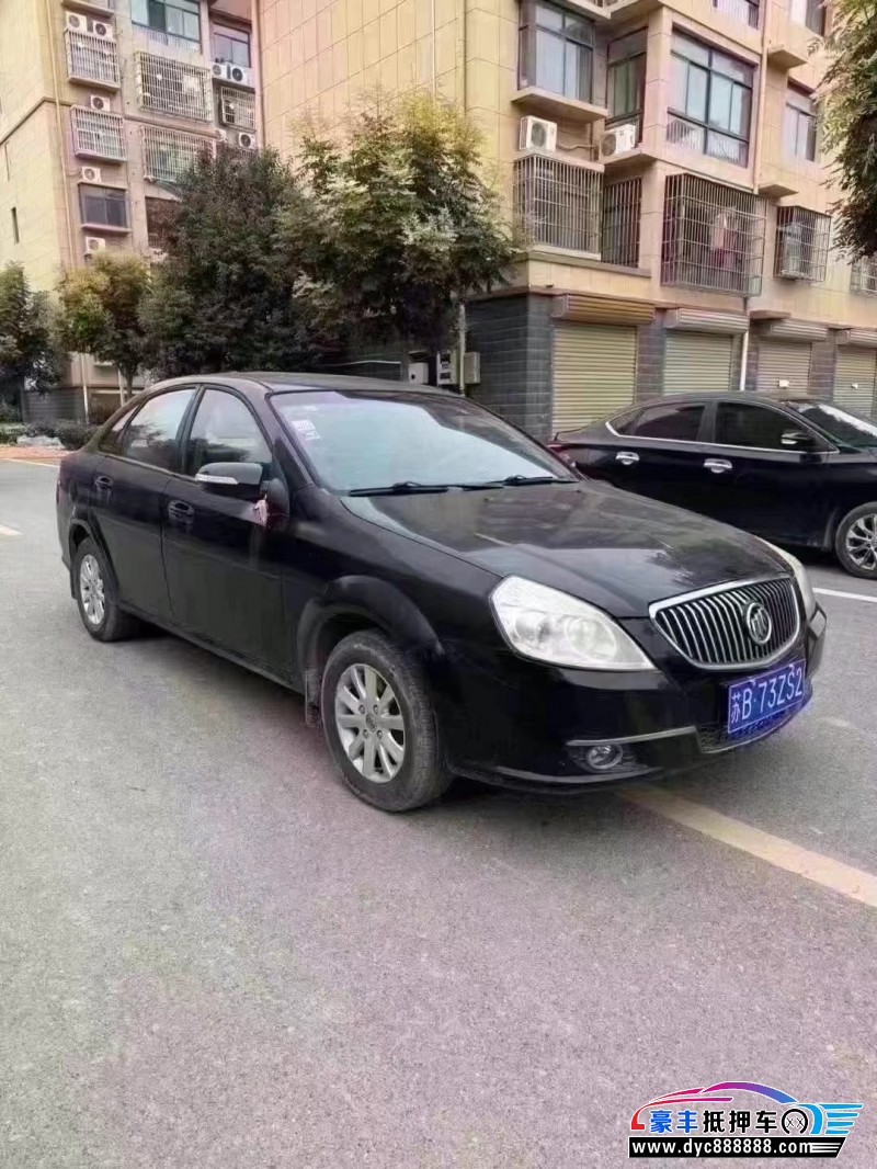 12年别克凯越轿车抵押车出售