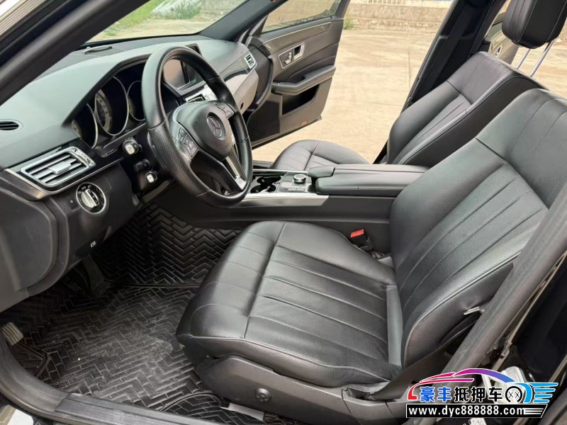 16年奔驰E轿车抵押车出售