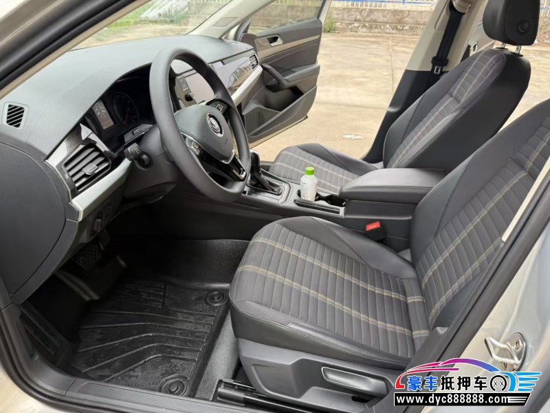 21年大众朗逸轿车抵押车出售