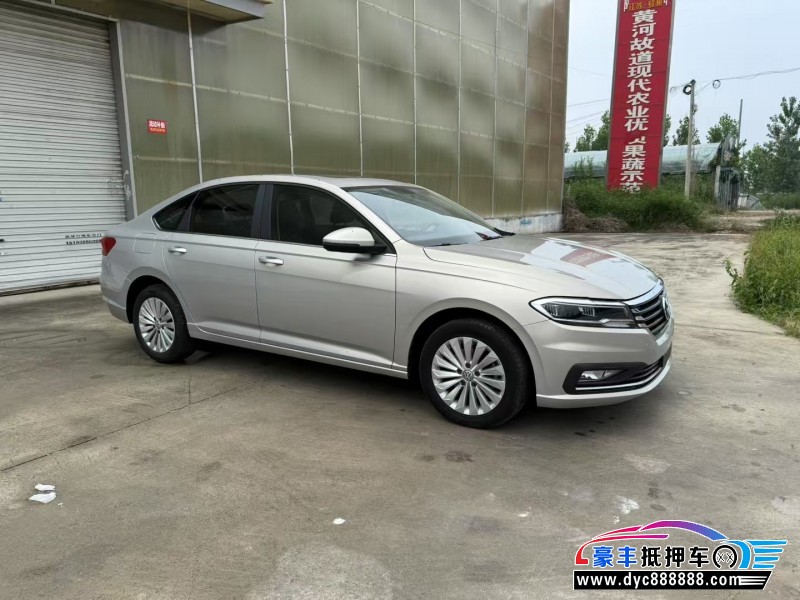 21年大众朗逸轿车抵押车出售