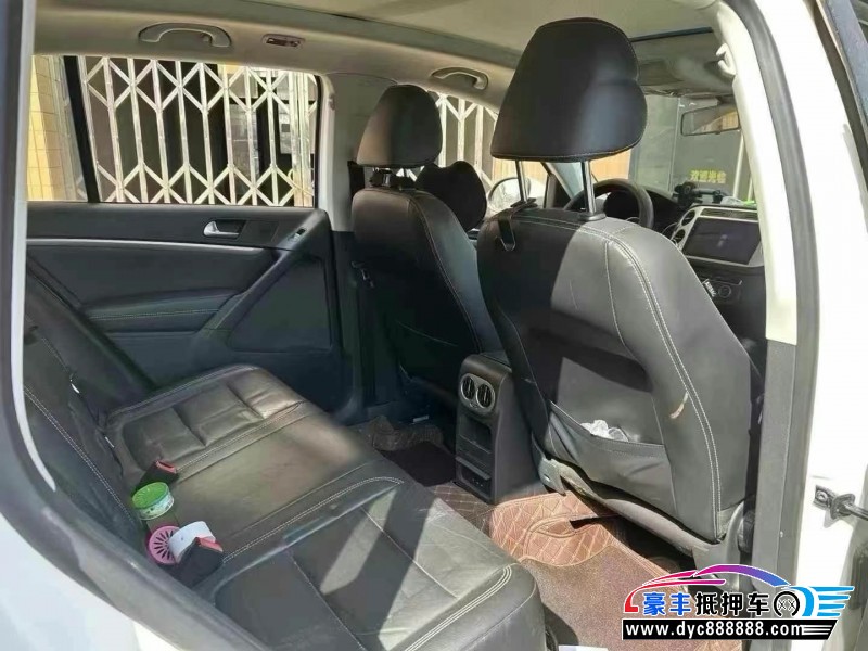 17年大众途观轿车抵押车出售