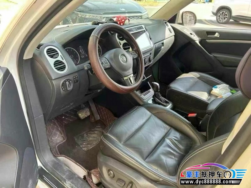 17年大众途观轿车抵押车出售