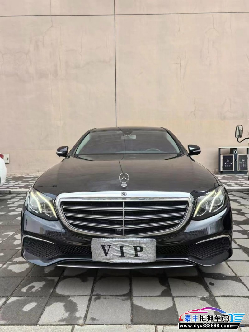 18年奔驰E轿车抵押车出售