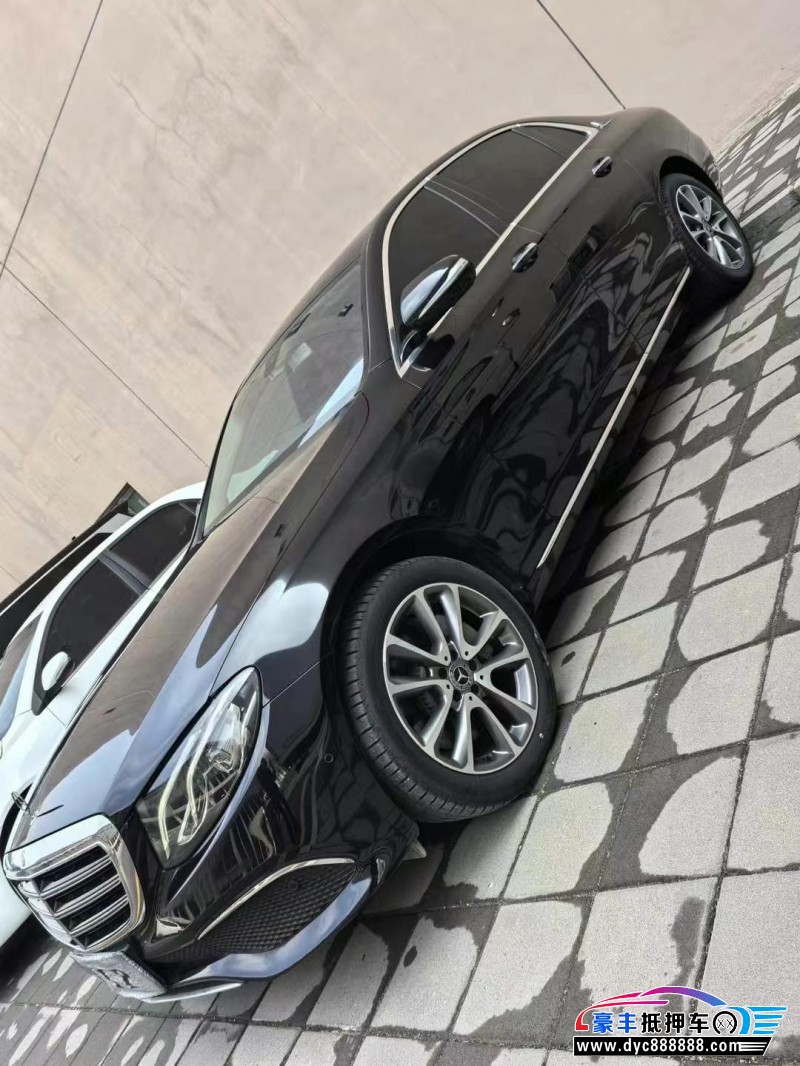 18年奔驰E轿车抵押车出售