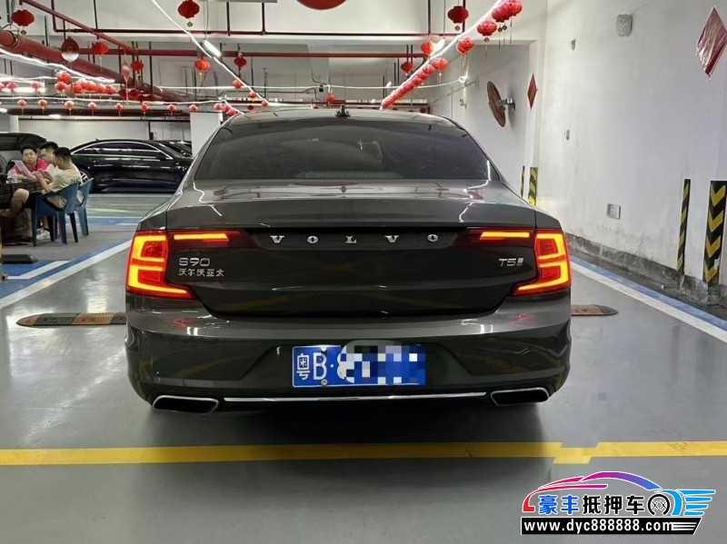 20年沃尔沃S90轿车抵押车出售