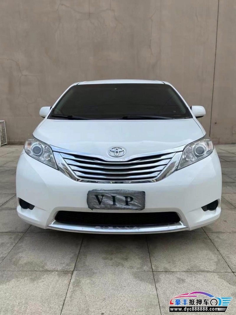 17年丰田塞纳MPV抵押车出售