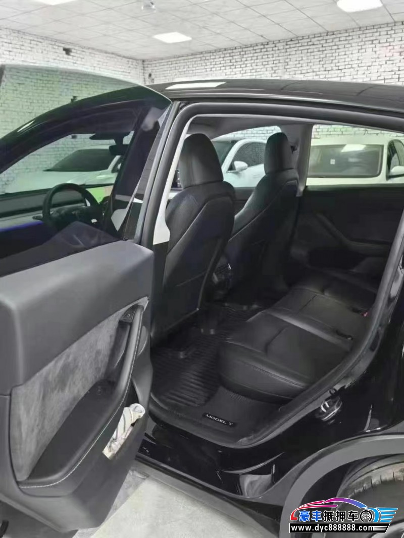 24年特斯拉Model Y轿车抵押车出售