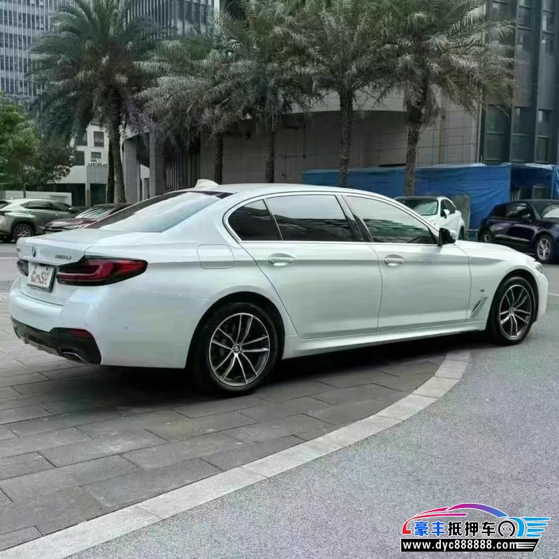 22年宝马5系轿车抵押车出售
