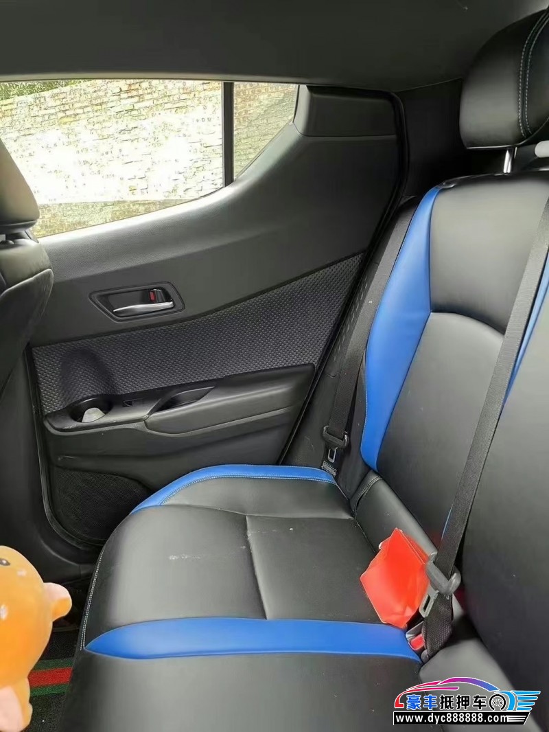 20年丰田奕泽轿车抵押车出售