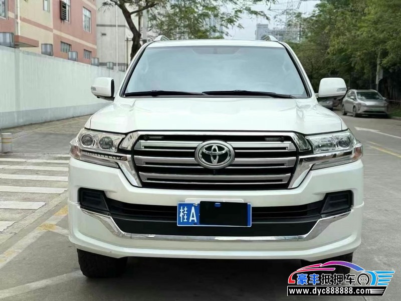20年丰田兰德酷路泽（陆巡）轿车抵押车出售