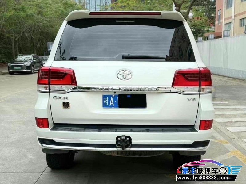 20年丰田兰德酷路泽（陆巡）轿车抵押车出售