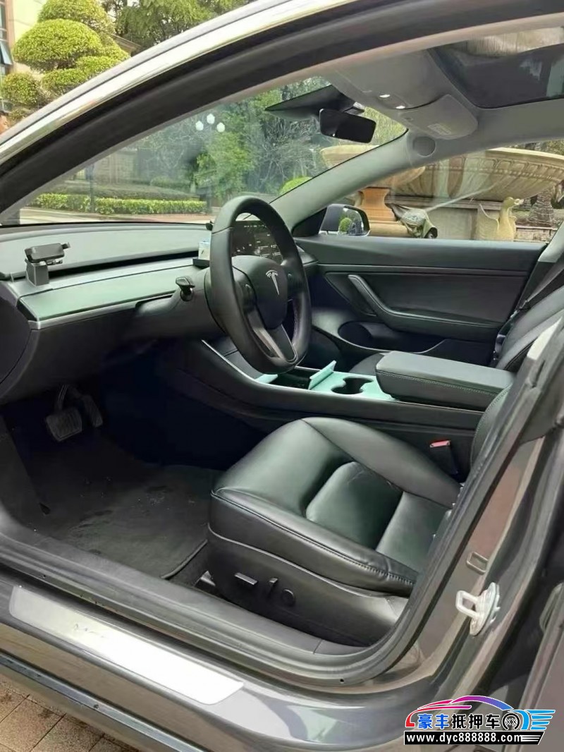 20年特斯拉MODEL 3轿车抵押车出售