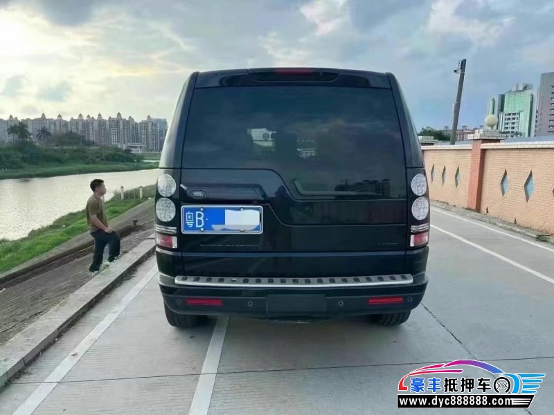 15年路虎发现4轿车抵押车出售