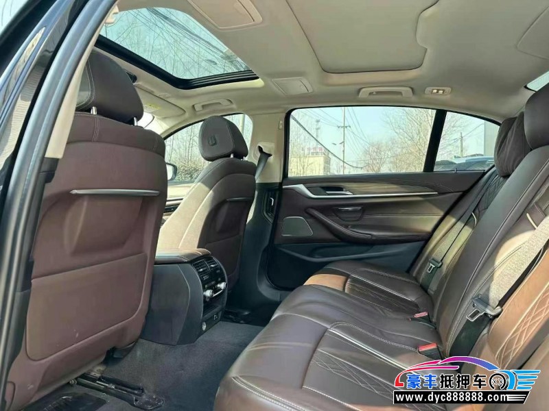 20年宝马5系轿车抵押车出售