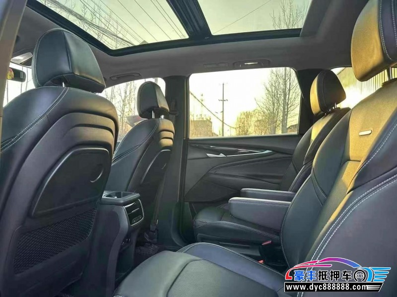 23年上汽大通G50轿车抵押车出售