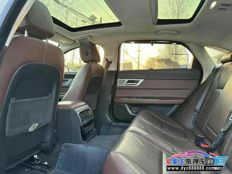 17年捷豹XFL轿车抵押车出售