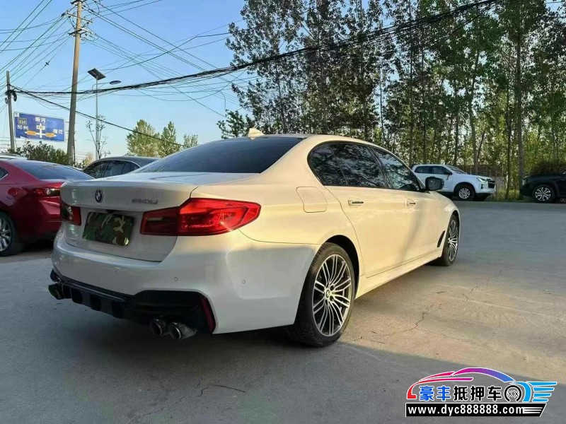 18年宝马5系轿车抵押车出售