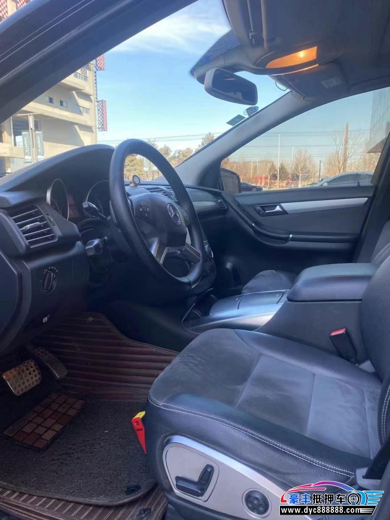 14年奔驰RSUV抵押车出售