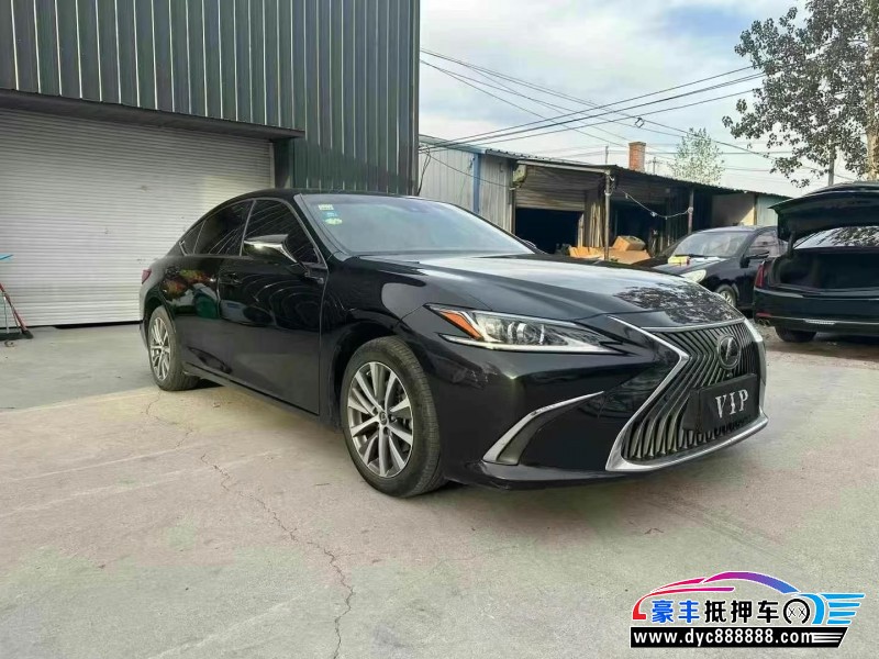 20年雷克萨斯ES轿车抵押车出售