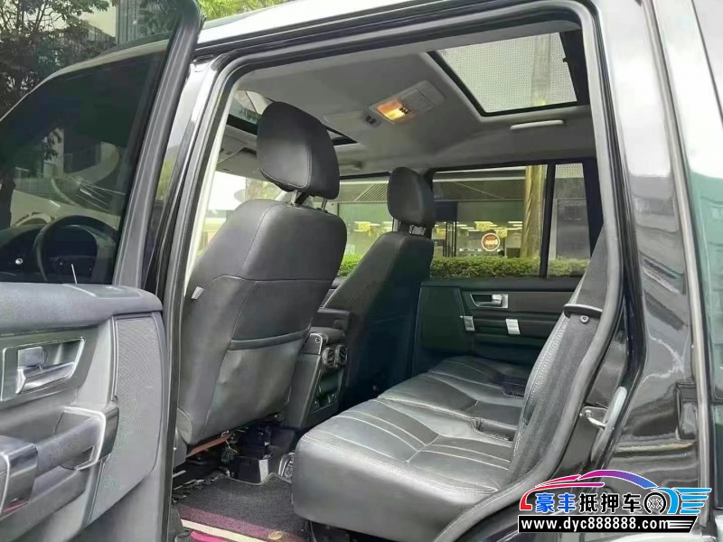 16年路虎发现4轿车抵押车出售