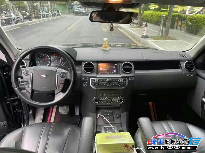 16年路虎发现4轿车抵押车出售