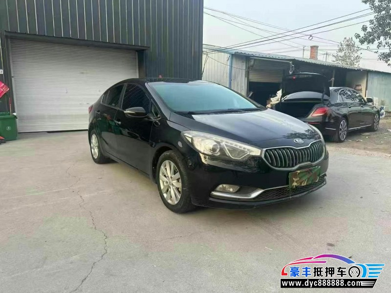 13年起亚K3轿车抵押车出售