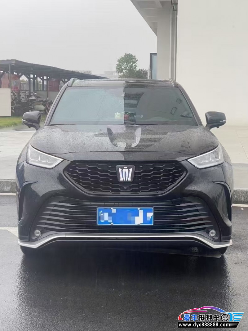 24年丰田皇冠轿车抵押车出售