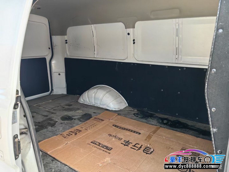 23年东风风行菱智轿车抵押车出售