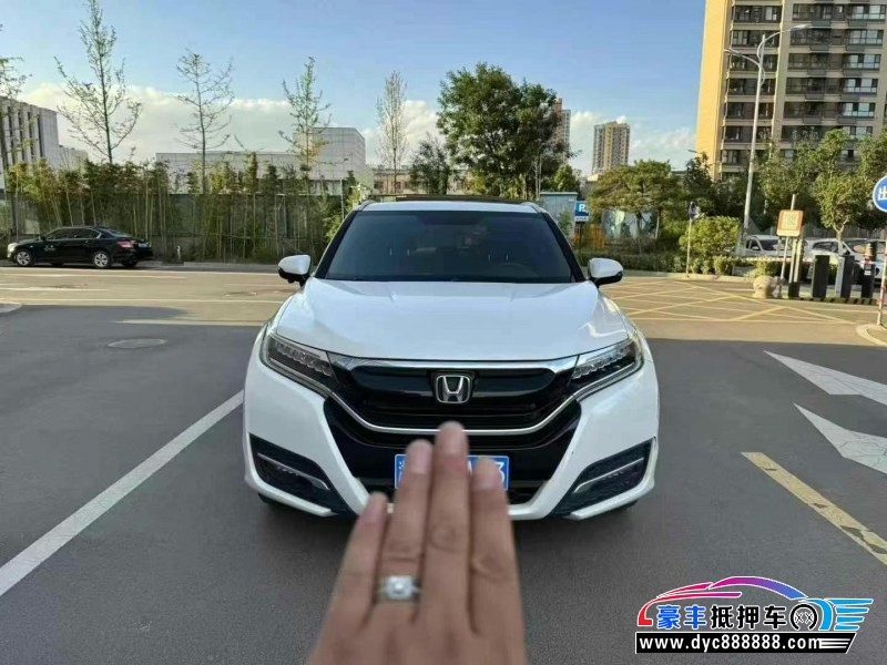 18年本田UR-V轿车抵押车出售