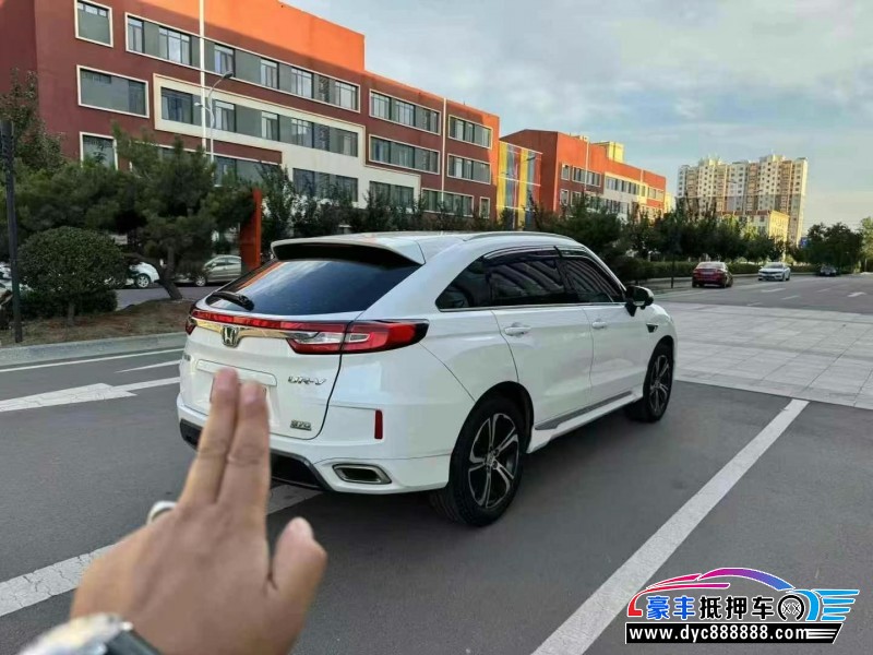 18年本田UR-V轿车抵押车出售