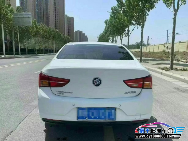 18年别克威朗轿车抵押车出售