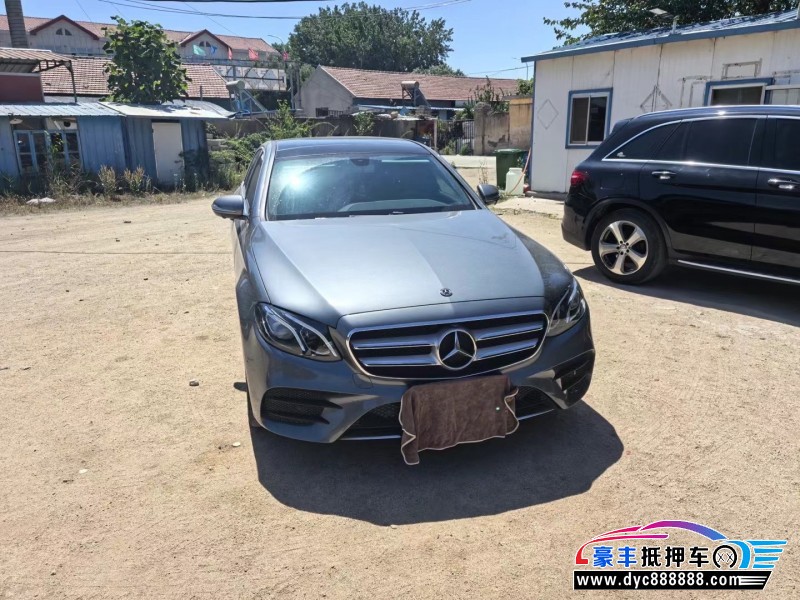 19年奔驰E轿车抵押车出售