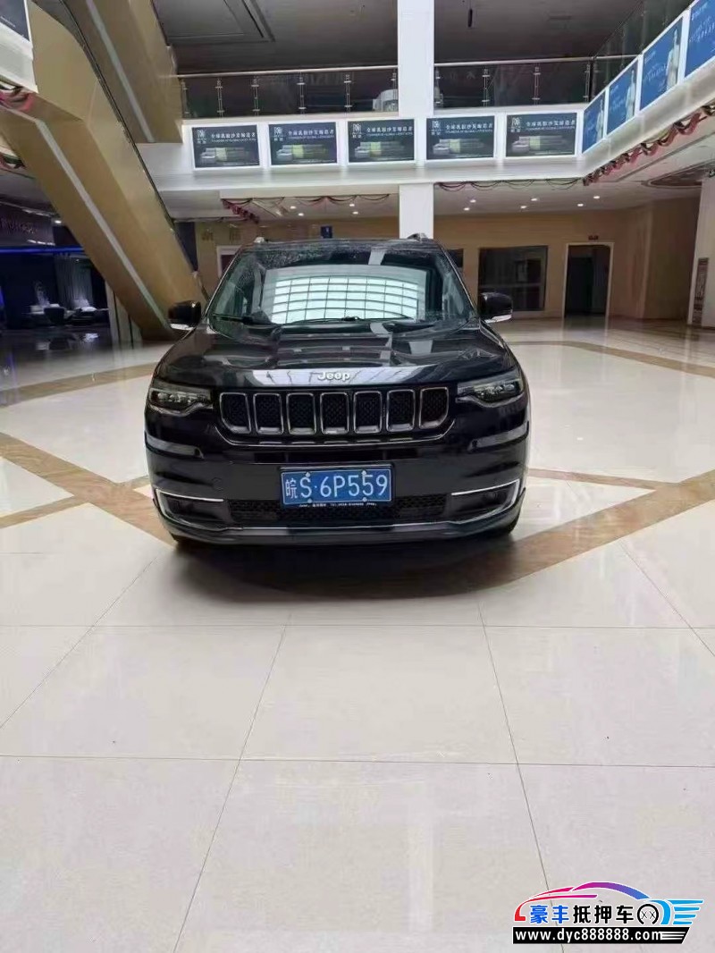 18年Jeep指挥官轿车抵押车出售