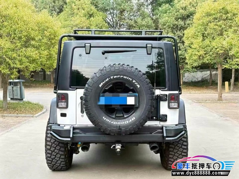 14年Jeep牧马人轿车抵押车出售