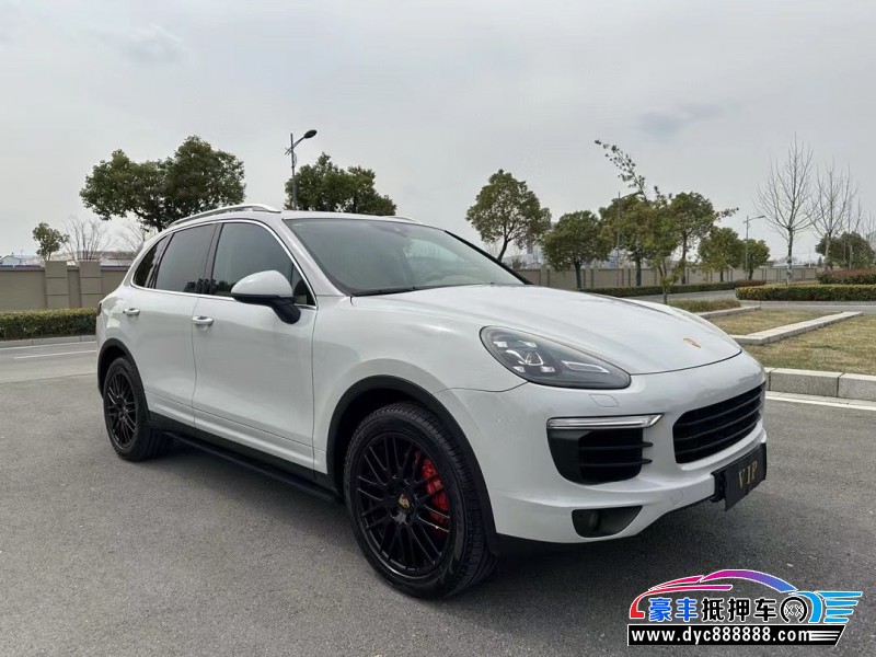 17年保时捷卡宴轿车抵押车出售