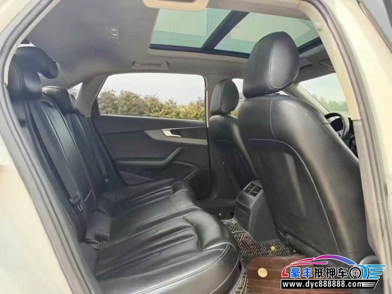 19年奥迪A4L轿车抵押车出售