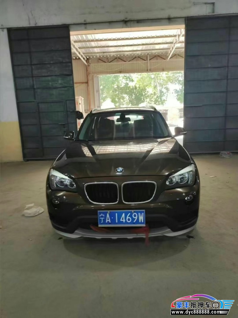 15年宝马X1轿车抵押车出售