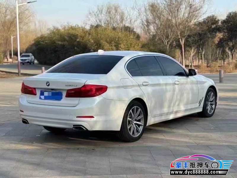 17年宝马5系轿车抵押车出售