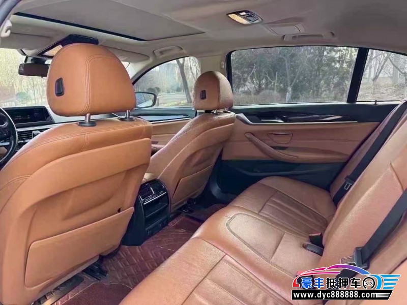 17年宝马5系轿车抵押车出售