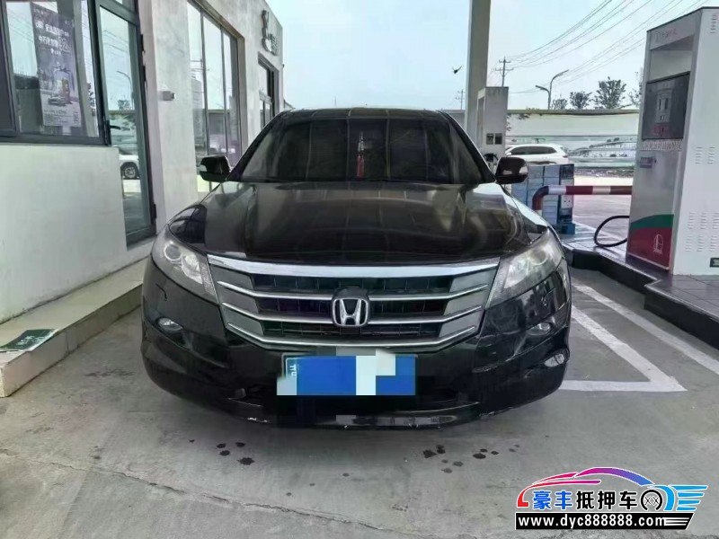 抵押车出售13年本田歌诗图轿车