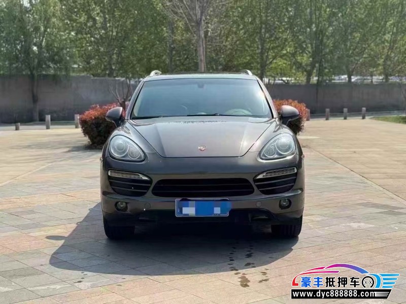 14年保时捷卡宴轿车抵押车出售