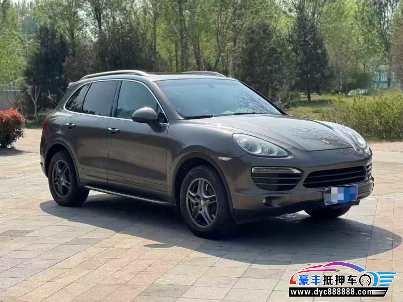 14年保时捷卡宴轿车抵押车出售