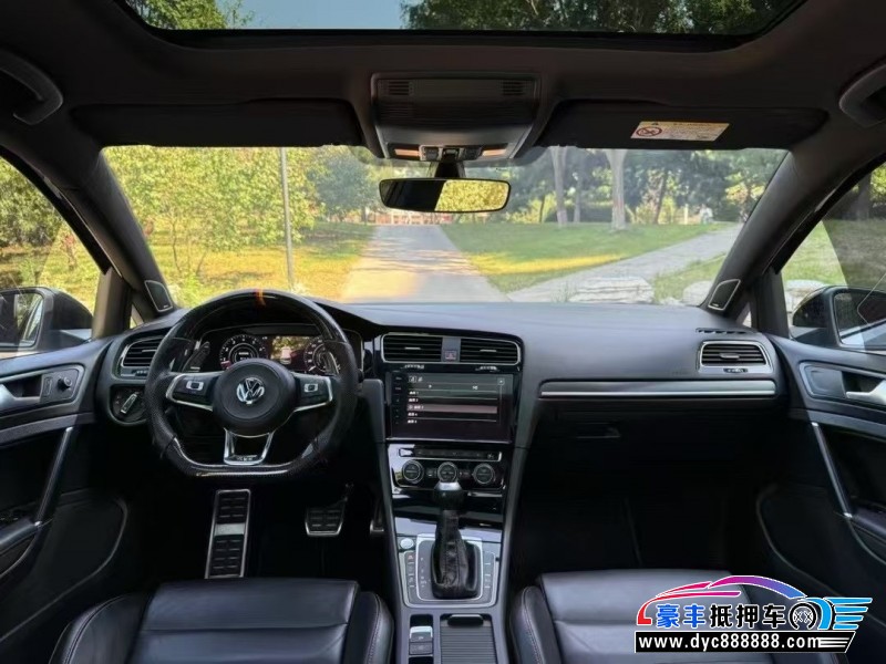 18年大众高尔夫轿车抵押车出售