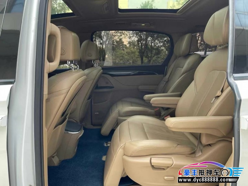 19年别克GL8轿车抵押车出售