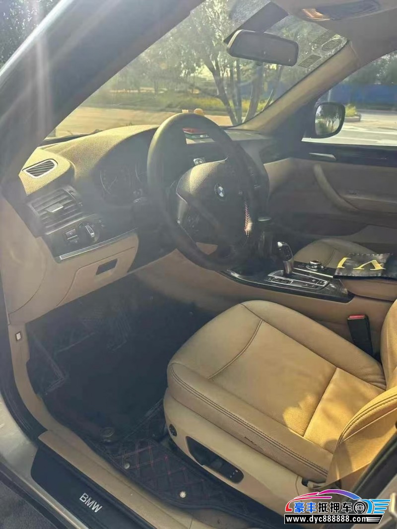 14年宝马X3轿车抵押车出售