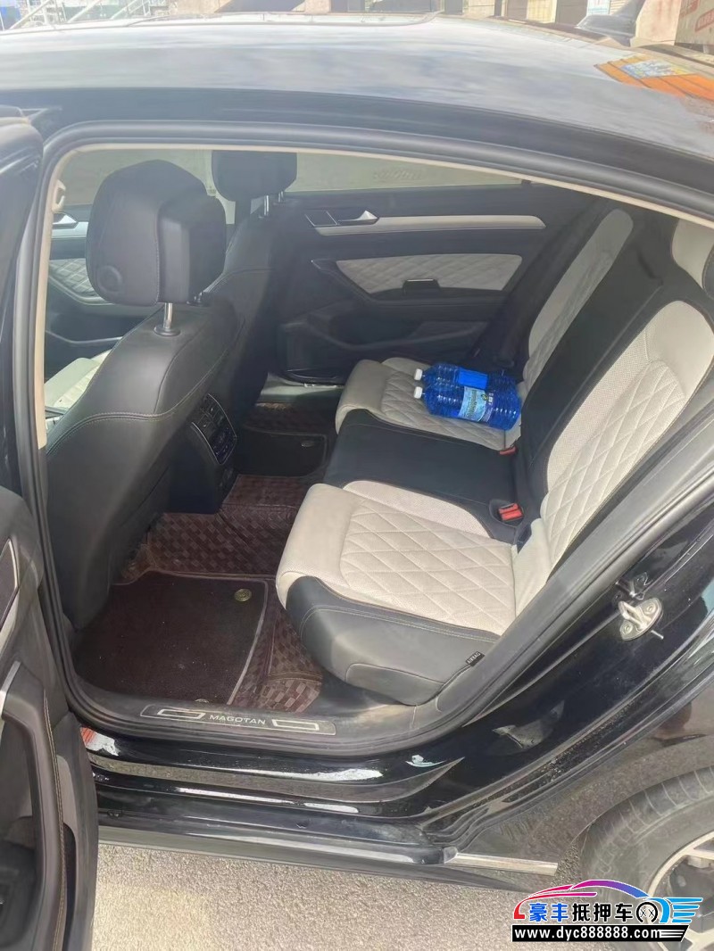 23年大众迈腾轿车抵押车出售