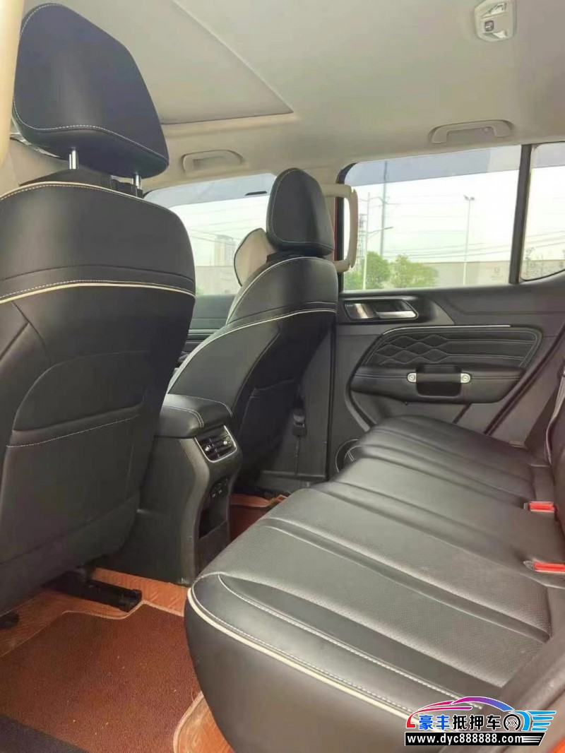 22年WEY坦克300轿车抵押车出售