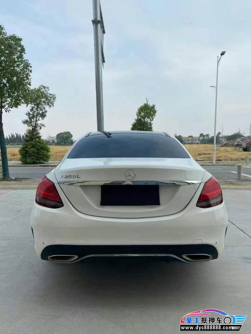 20年奔驰C轿车抵押车出售