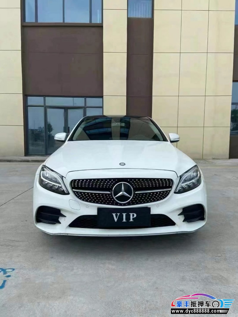 20年奔驰C轿车抵押车出售