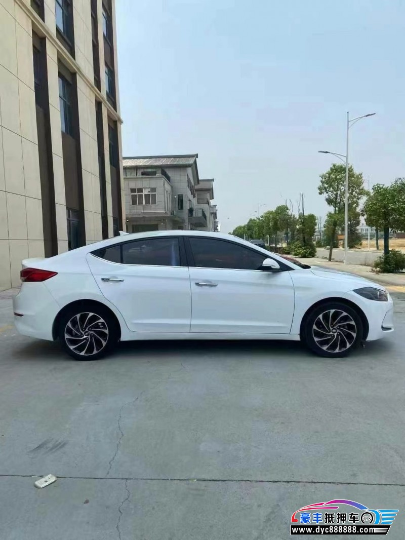 20年现代领动轿车抵押车出售